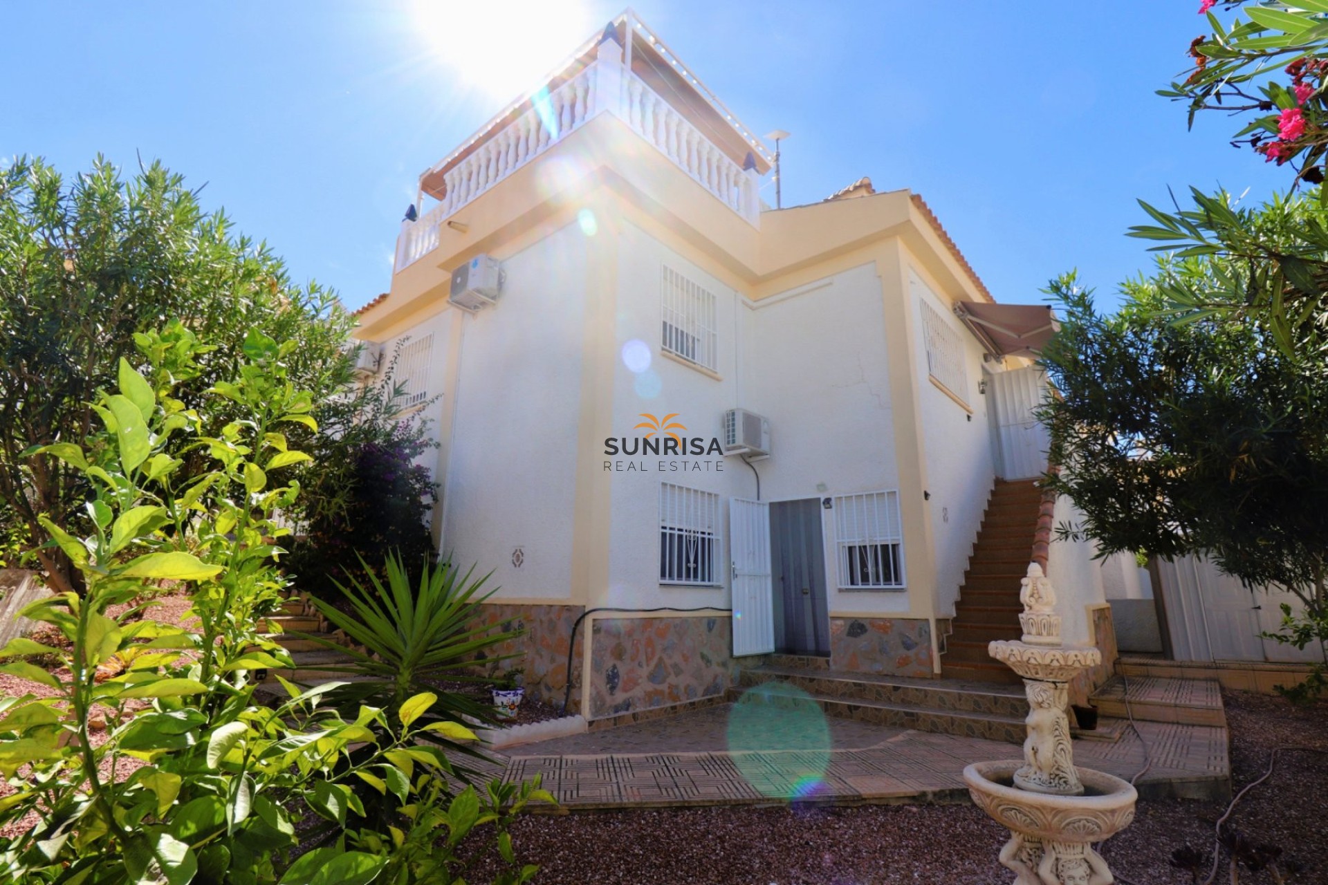 Resale - Villa - Ciudad Quesada