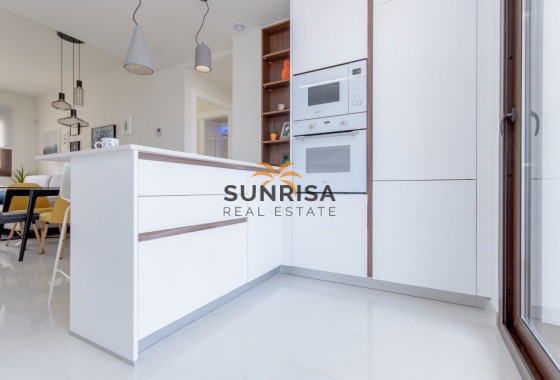 Bungalow · Nouvelle construction - Torrevieja · Alicante · Espagne