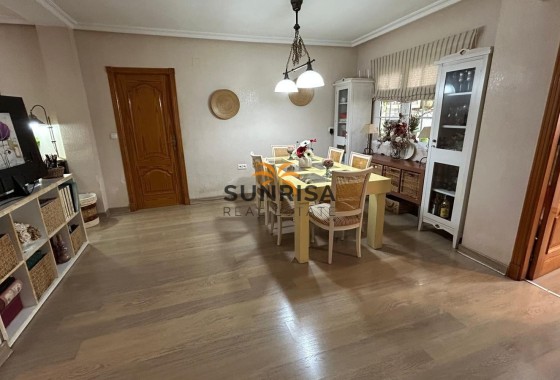 Villa · Revente - Montesinos · Los Montesinos · Alicante · Espagne