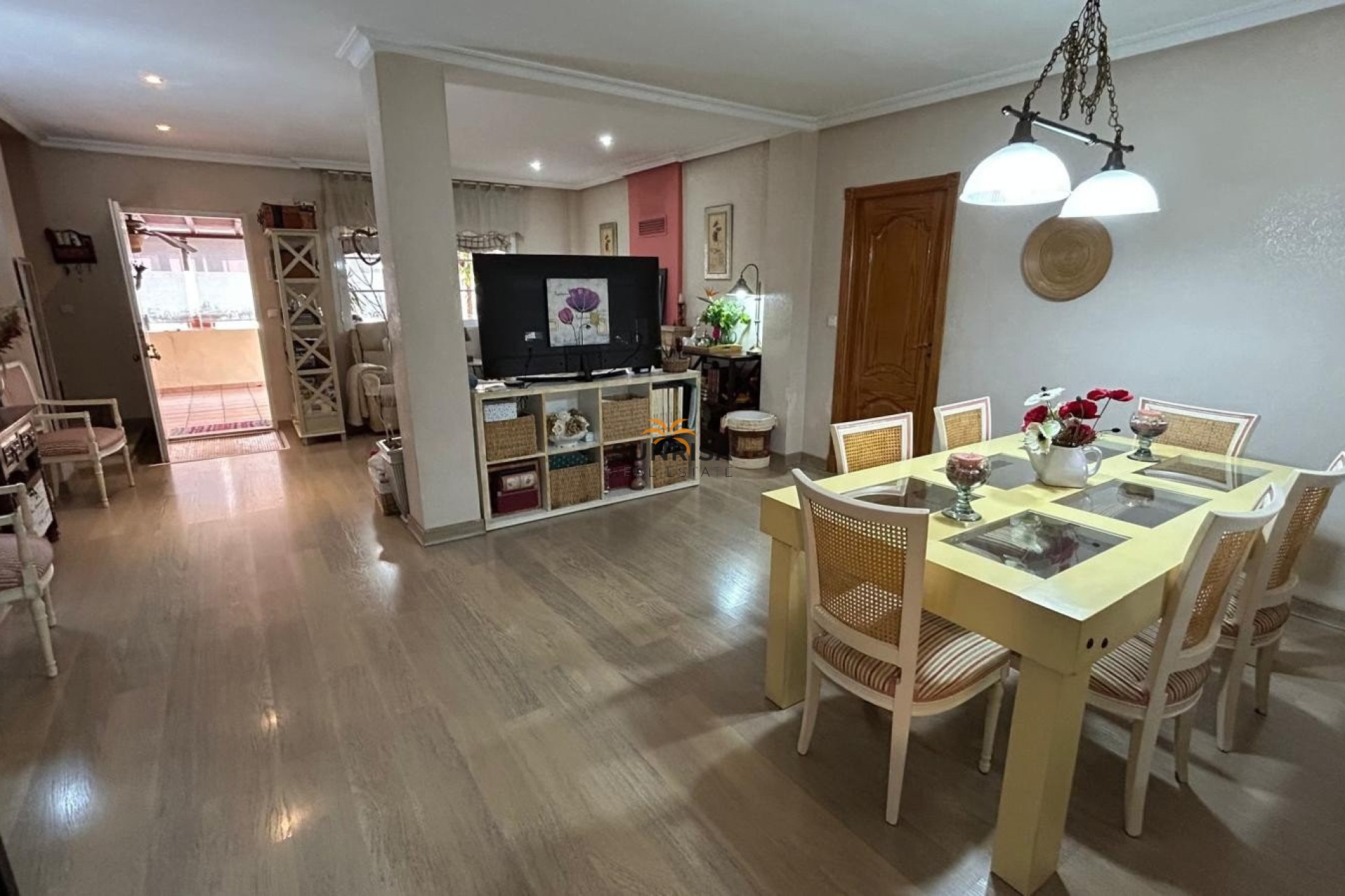 Revente - Villa - Montesinos