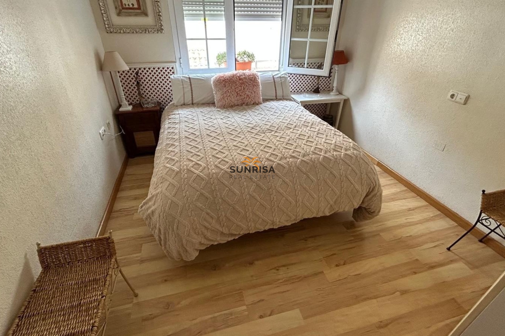 Revente - Villa - Montesinos