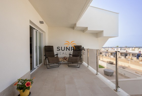 Villa · Herverkoop - San Miguel de Salinas · Alicante · Spanje