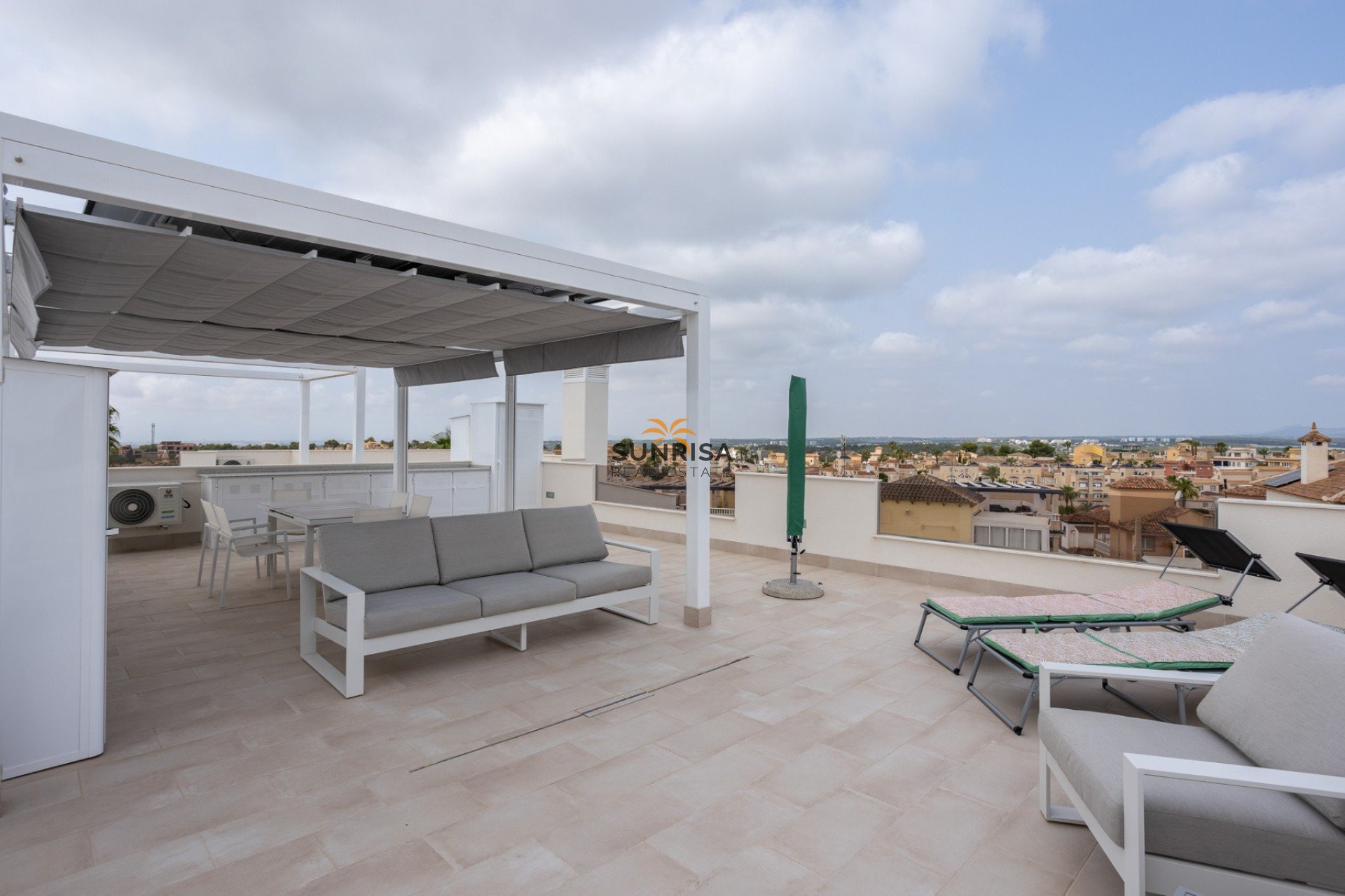 Reventa - Villa - San Miguel de Salinas