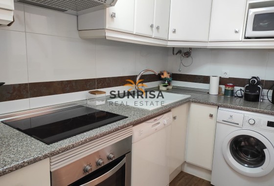 Apartamento · Reventa - Mil Palmeras · Alicante · España