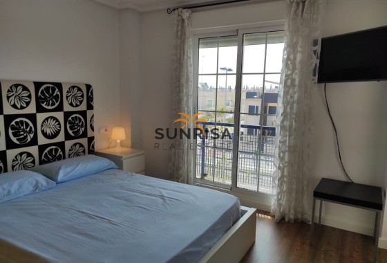 Apartamento · Reventa - Mil Palmeras · Alicante · España