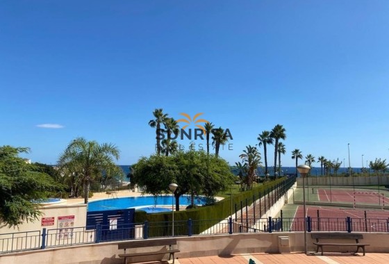 Apartamento · Reventa - Mil Palmeras · Alicante · España