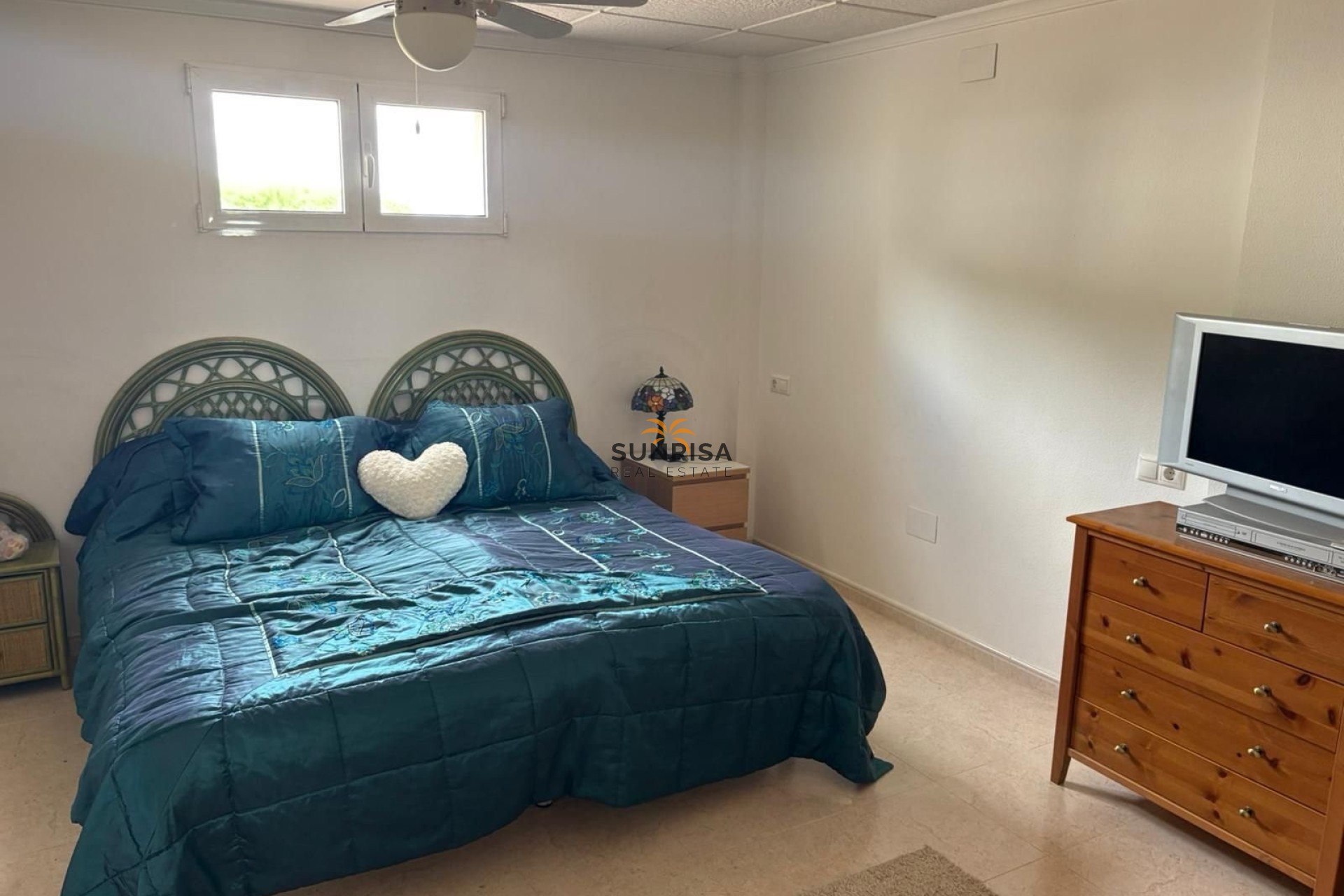 Resale - Villa - Almoradí