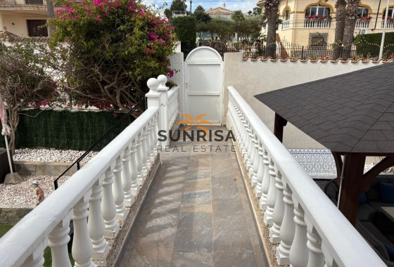 Villa · Herverkoop - Almoradí · Alicante · Spanje