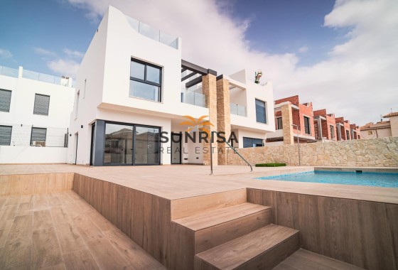 Villa · Obra nueva - Orihuela Costa · Punta Prima · Alicante · España