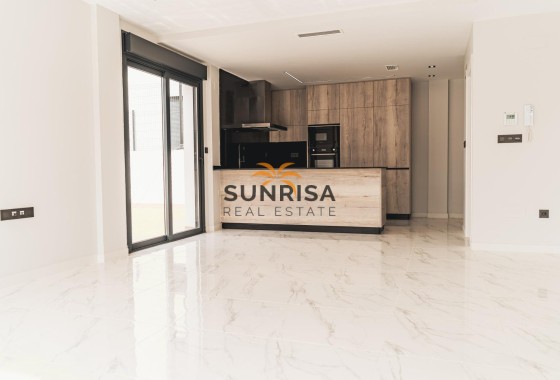 Villa · Obra nueva - Orihuela Costa · Punta Prima · Alicante · España