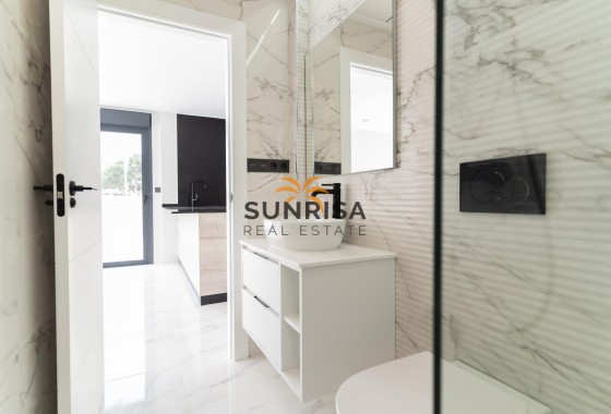 Villa · Obra nueva - Orihuela Costa · Punta Prima · Alicante · España