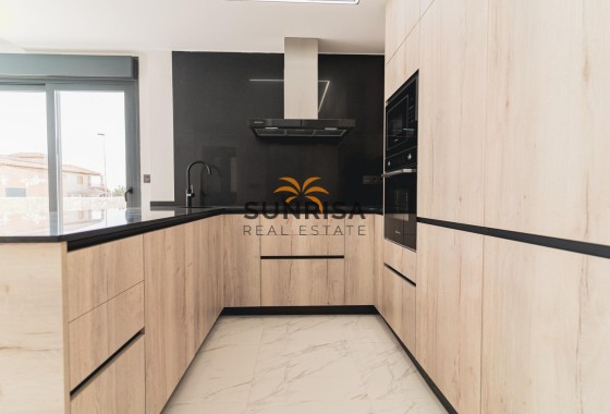 Villa · Obra nueva - Orihuela Costa · Punta Prima · Alicante · España