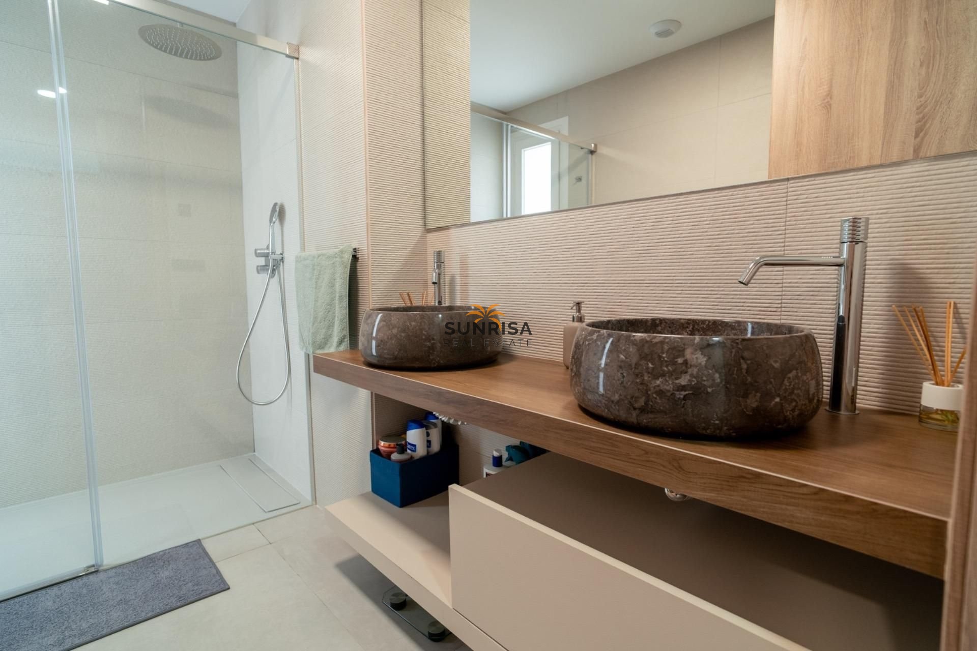Resale - Villa - Algorfa