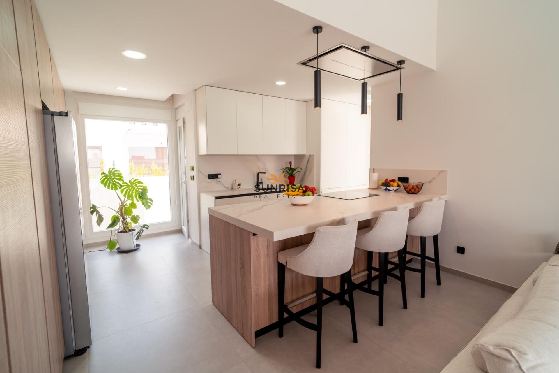 Resale - Villa - Algorfa