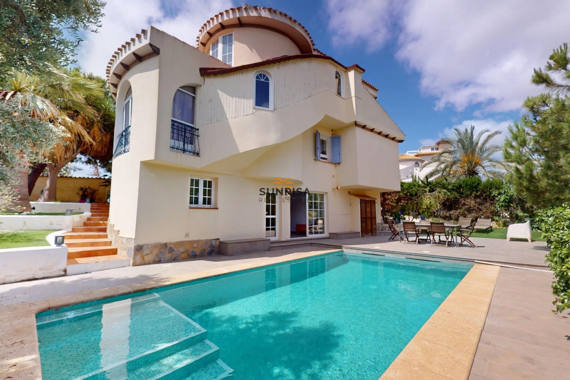 Herverkoop - Villa - Orihuela Costa
