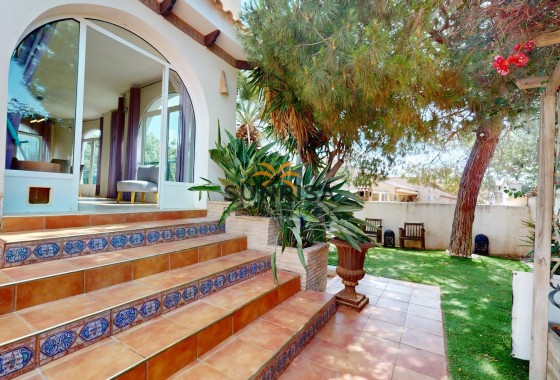 Villa · Revente - Orihuela Costa · Alicante · Espagne