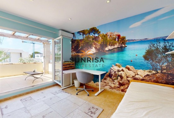 Villa · Revente - Orihuela Costa · Alicante · Espagne