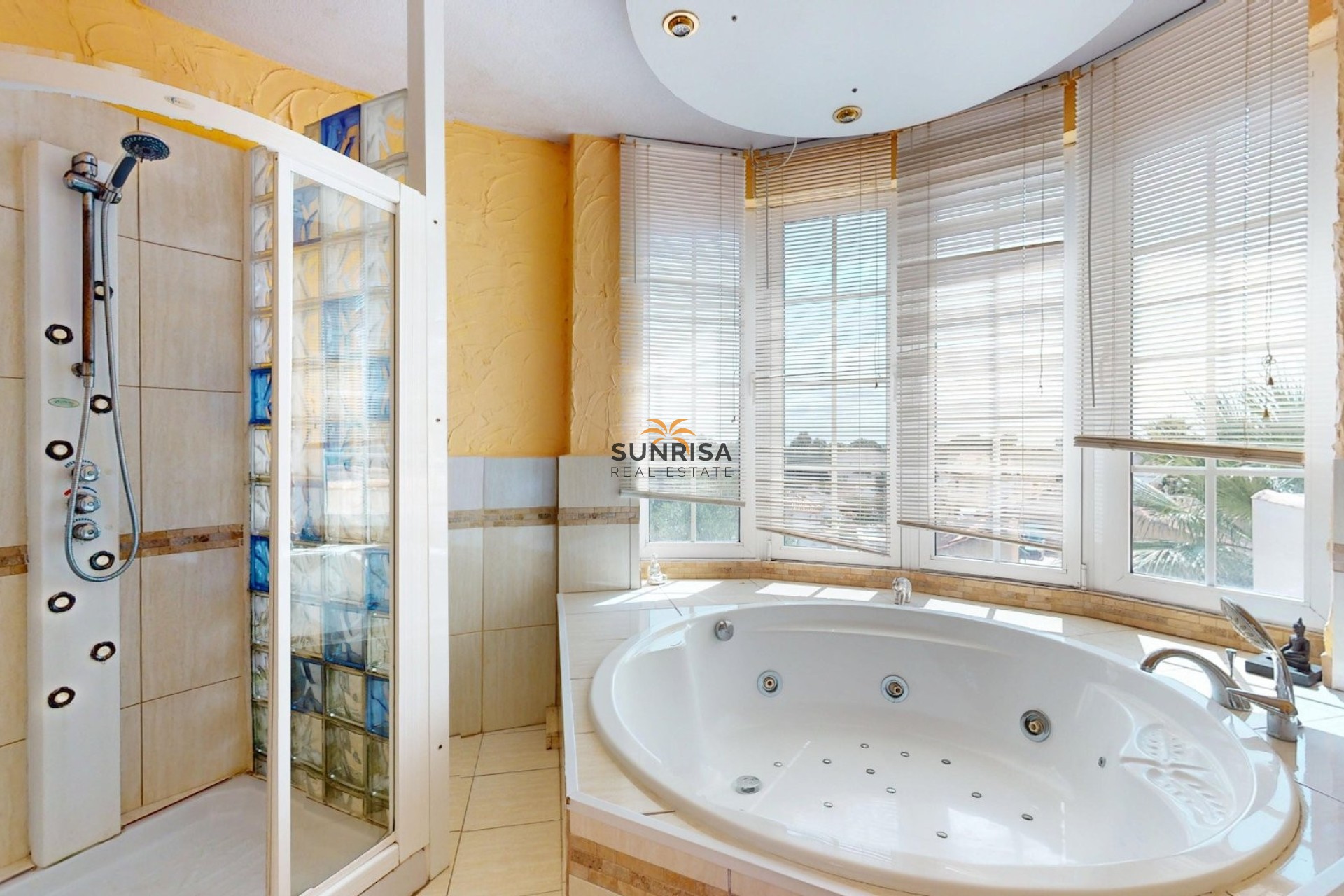 Herverkoop - Villa - Orihuela Costa