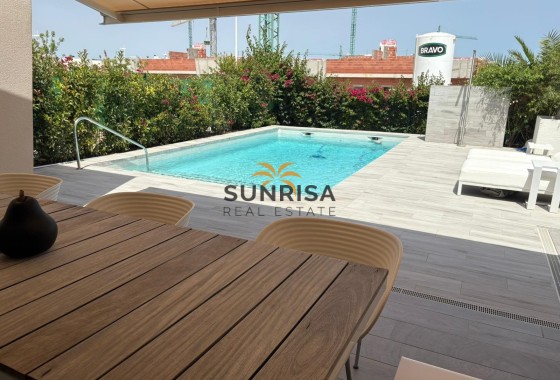 Villa · Revente - Algorfa · La Finca Golf Resort · Alicante · Espagne