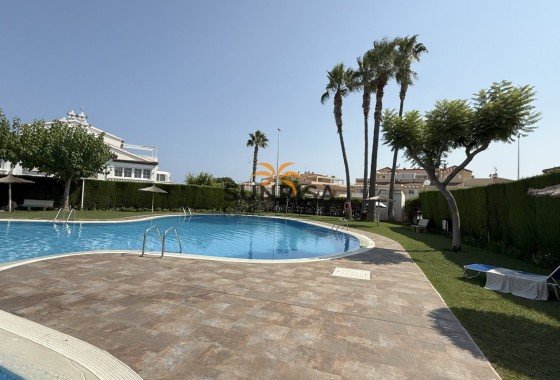 Appartement · Herverkoop - Orihuela Costa · Playa Flamenca · Alicante · Spanje