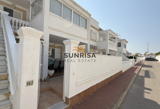 Appartement · Herverkoop - Orihuela Costa · Playa Flamenca · Alicante · Spanje