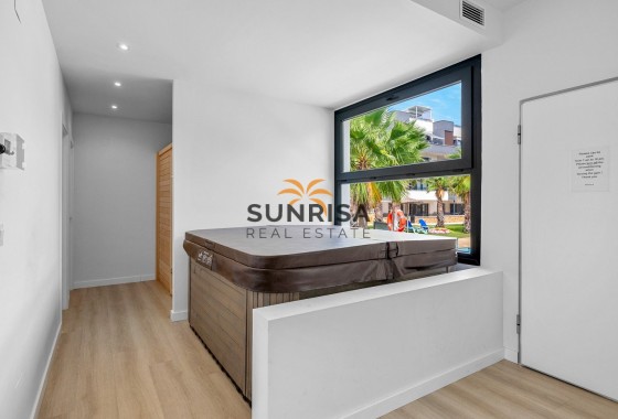 Apartment · Resale - Torrevieja · Alicante · Spain