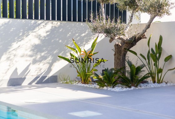 Villa · Herverkoop - Algorfa · La Finca Golf Resort · Alicante · Spanje
