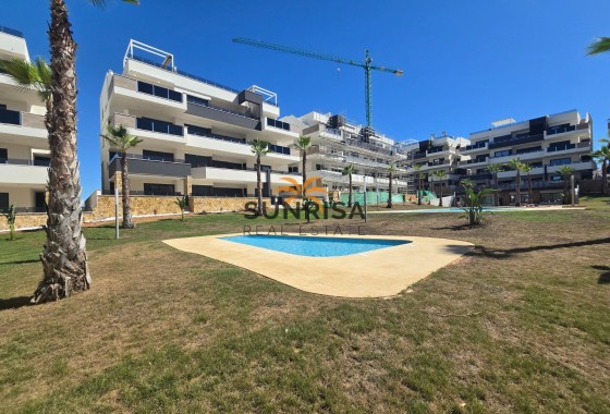 Villa · Herverkoop - Orihuela Costa · Alicante · Spanje