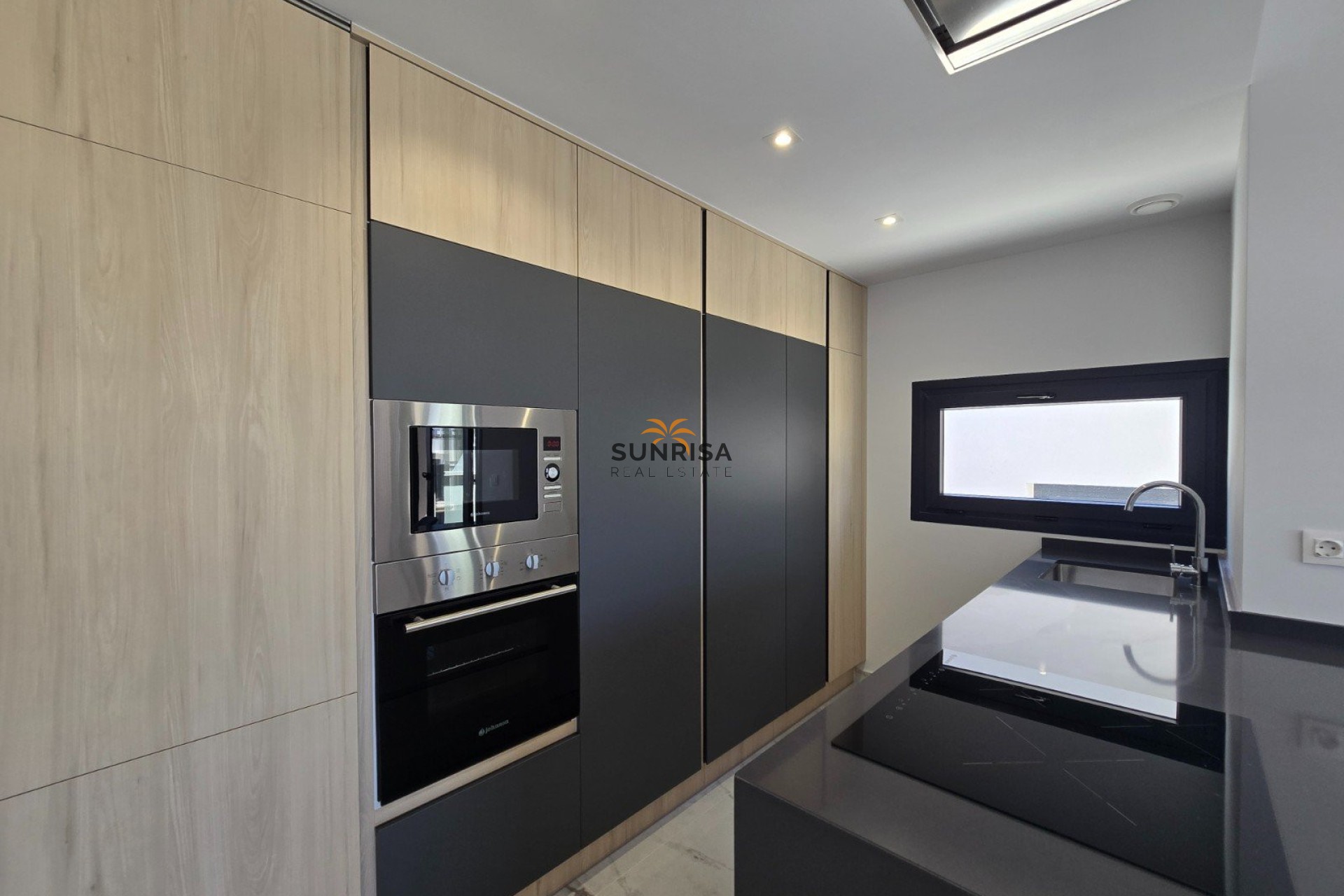 Herverkoop - Villa - Orihuela Costa