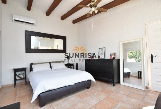 Finca · Herverkoop - Heredades · Alicante · Spanje