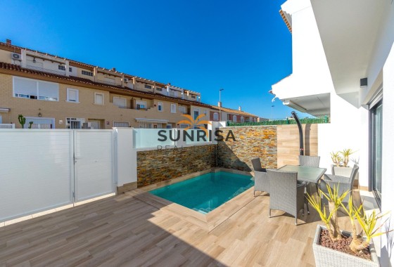 Villa · Nieuwbouw Woningen - San Pedro del Pinatar · Murcia · Spanje