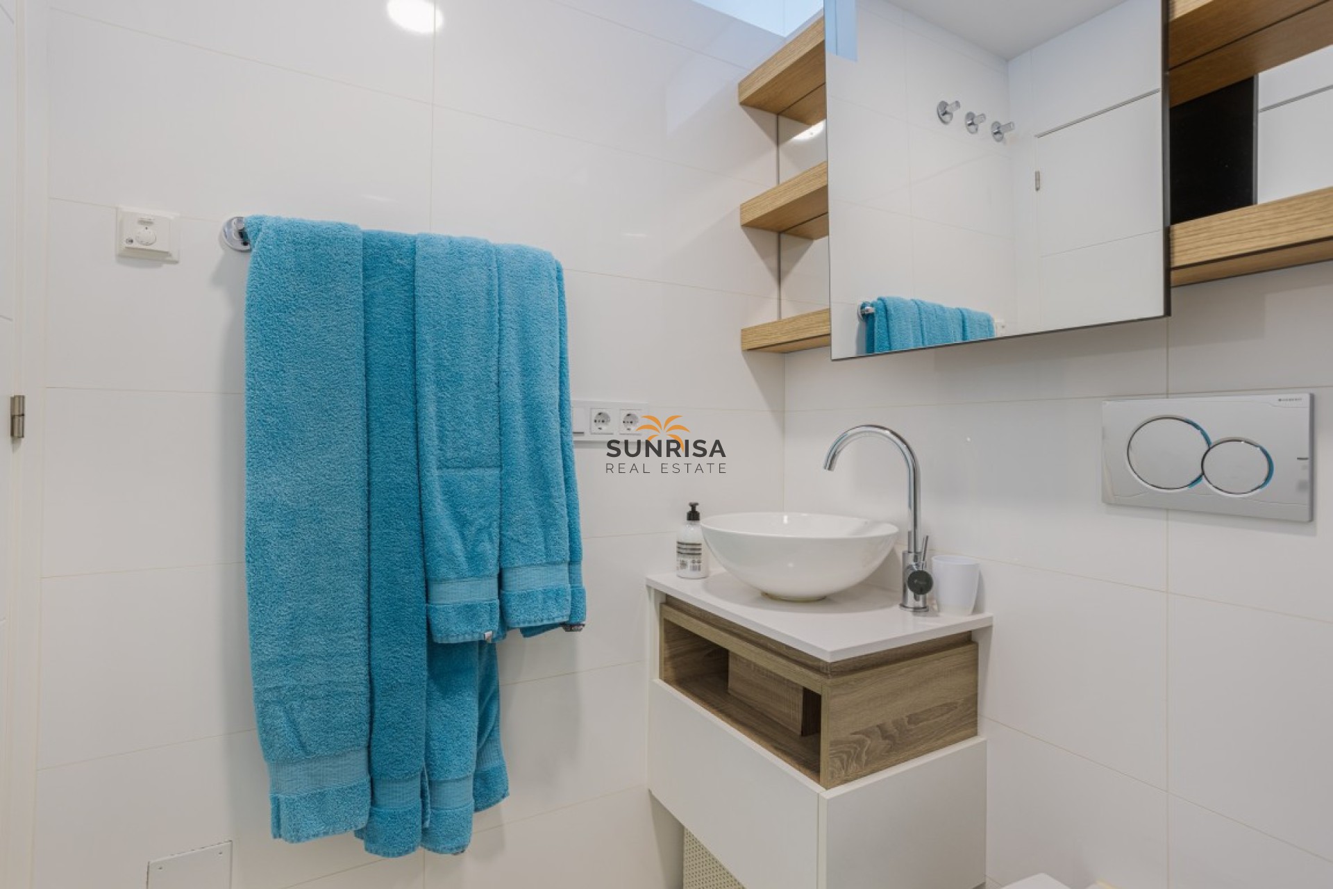 Resale - Apartment - Ciudad Quesada