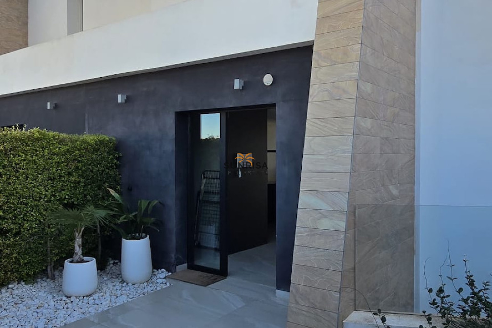 Resale - Villa - Algorfa