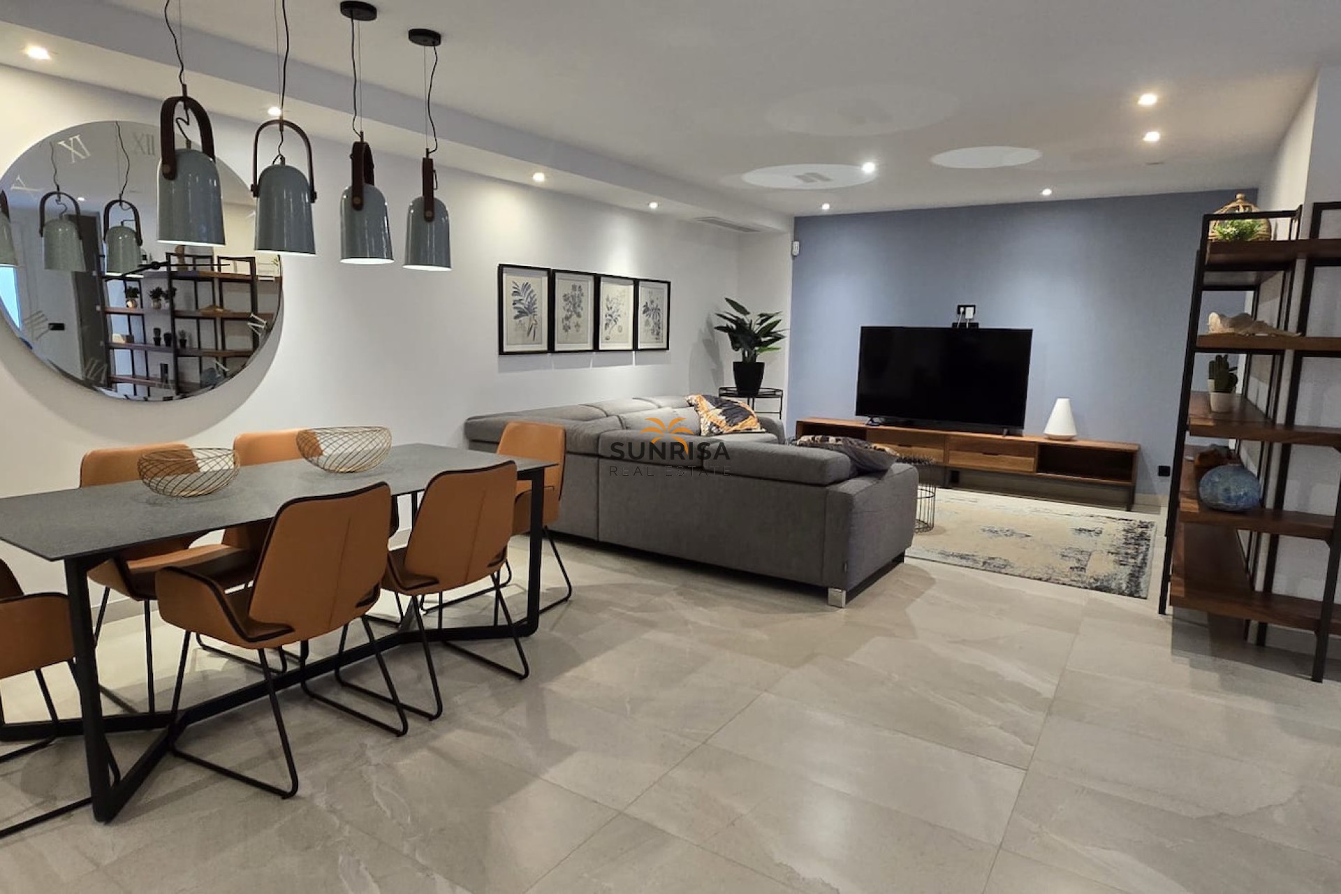 Resale - Villa - Algorfa