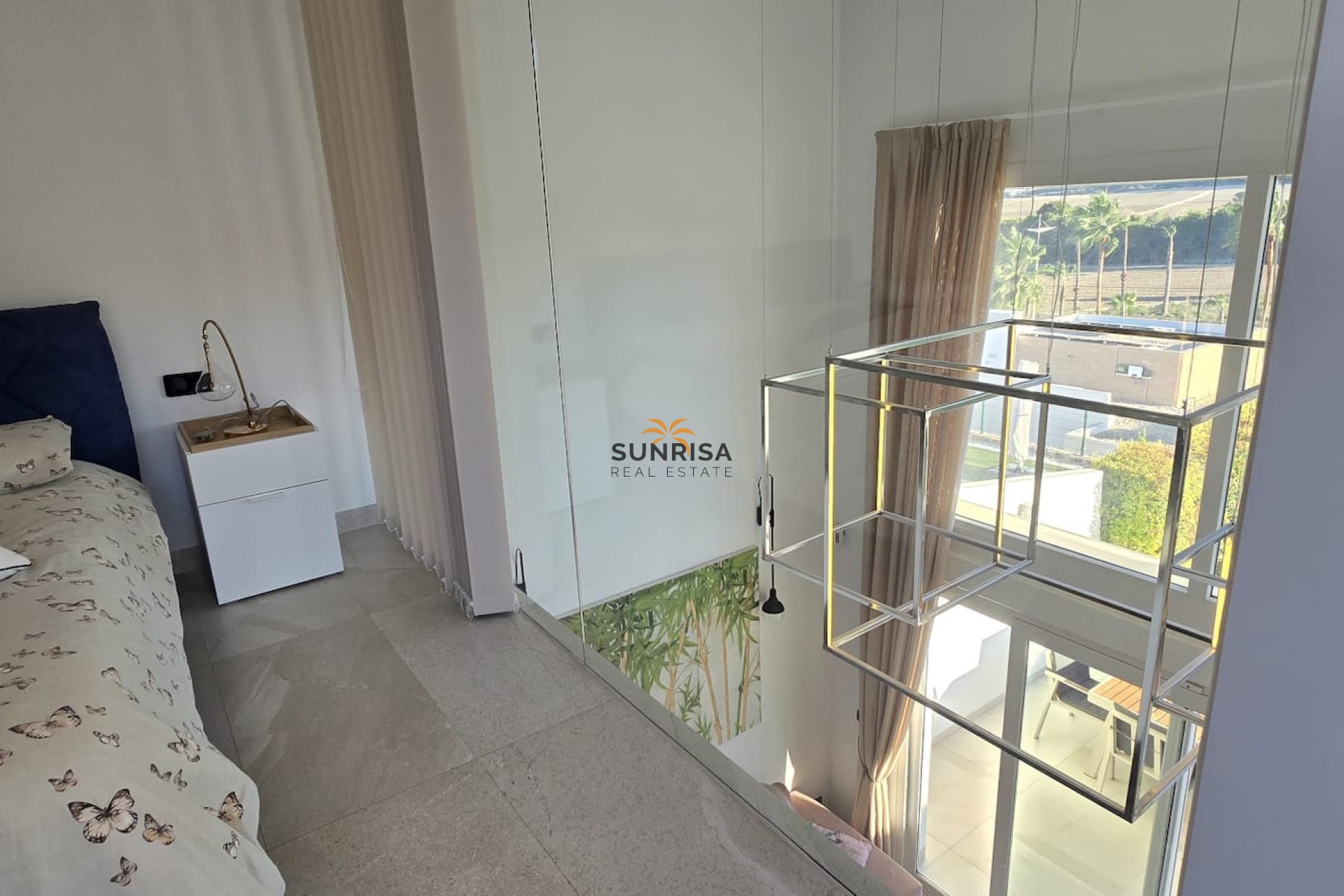 Resale - Villa - Algorfa