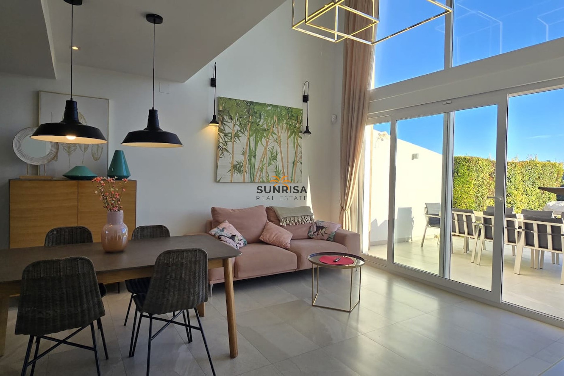 Resale - Villa - Algorfa