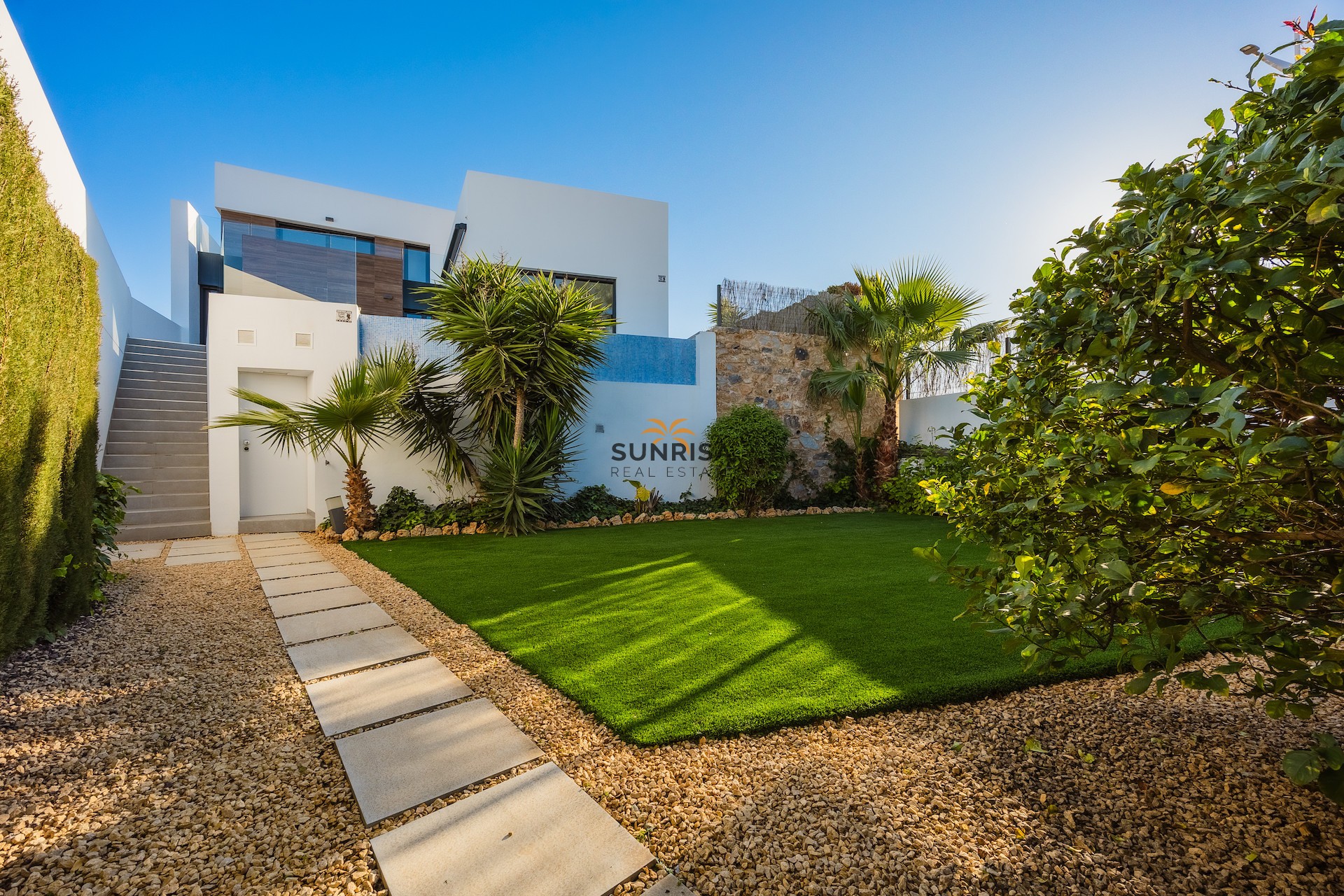Resale - Villa - Algorfa