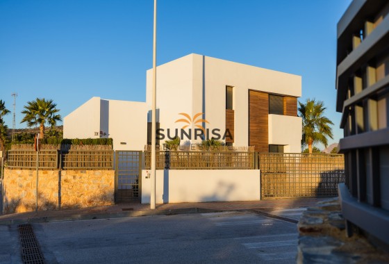 Villa · Revente - Algorfa · La Finca Golf Resort · Alicante · Espagne