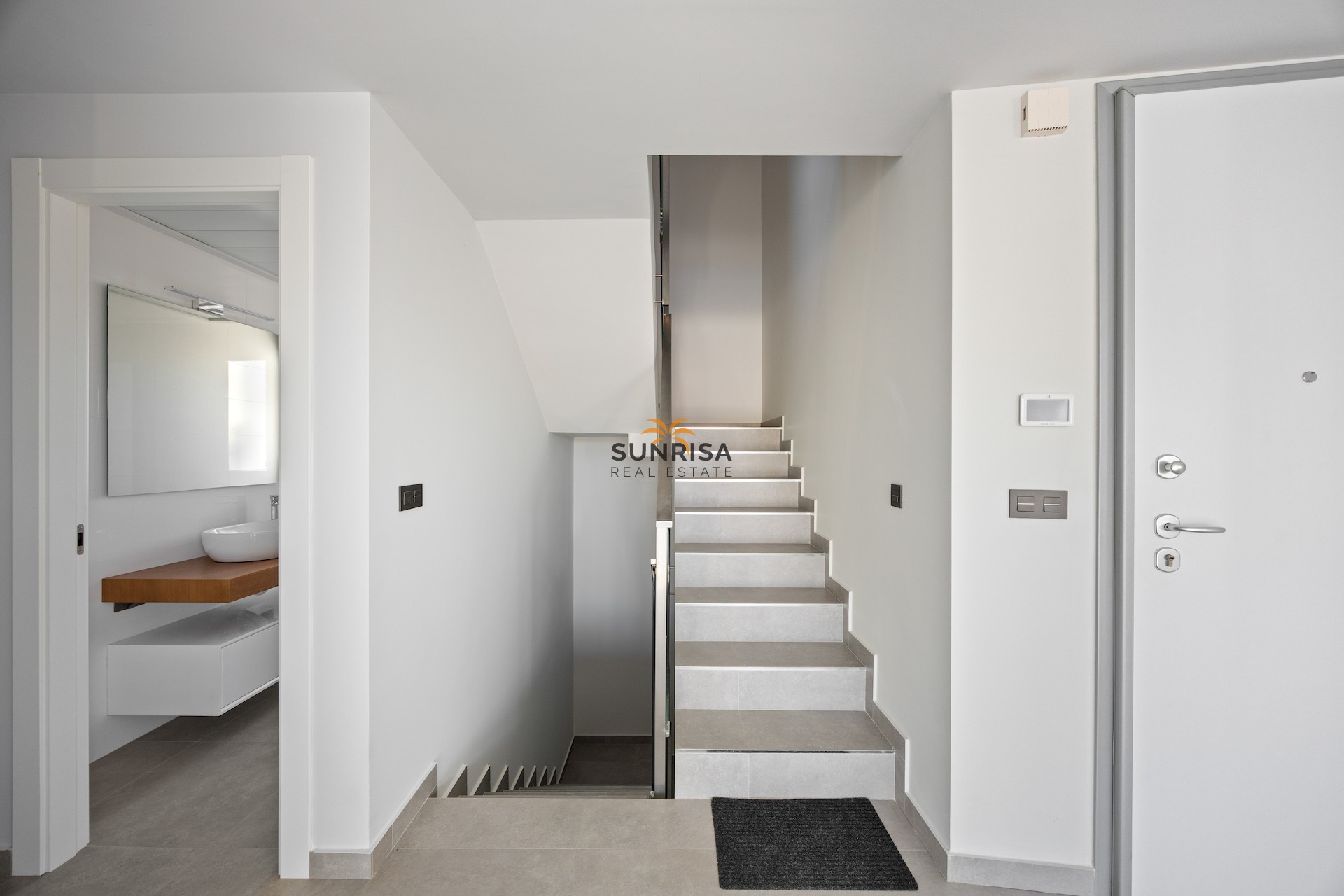 Resale - Villa - Algorfa