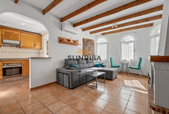 Villa · Herverkoop - Cabo Roig · Alicante · Spanje