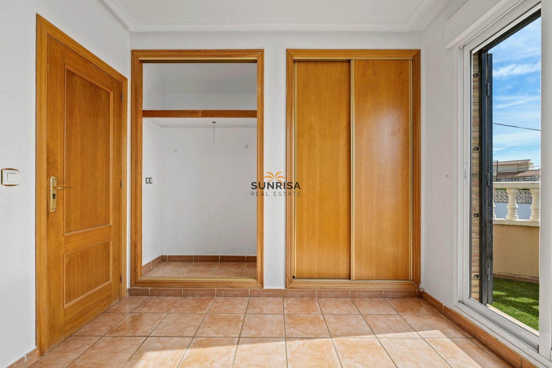 Herverkoop - Villa - Cabo Roig