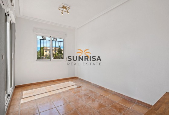 Villa · Herverkoop - Cabo Roig · Alicante · Spanje