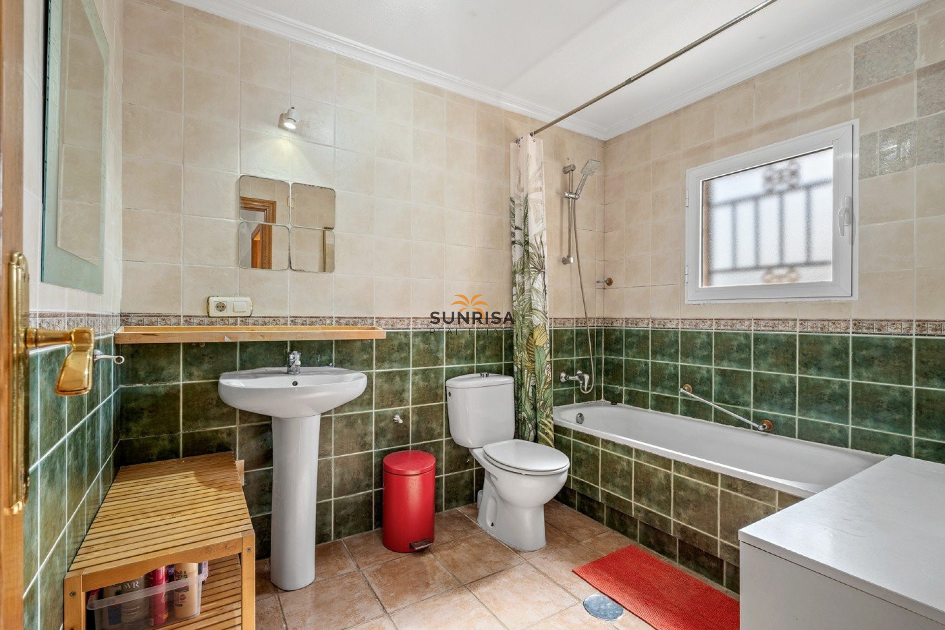 Herverkoop - Villa - Cabo Roig