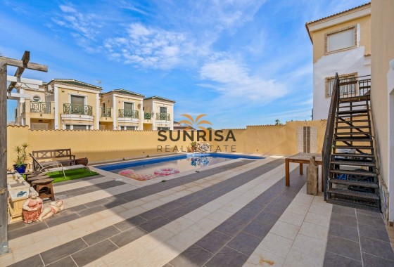 Villa · Herverkoop - Cabo Roig · Alicante · Spanje