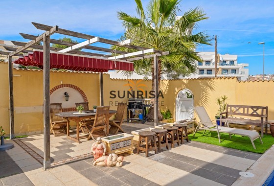 Villa · Herverkoop - Cabo Roig · Alicante · Spanje