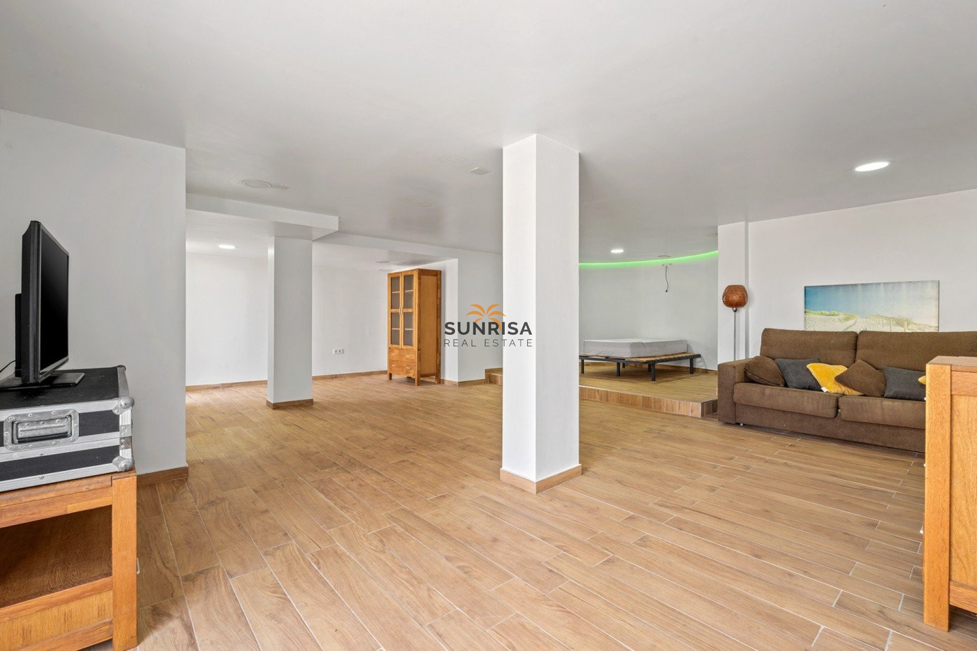 Herverkoop - Villa - Cabo Roig