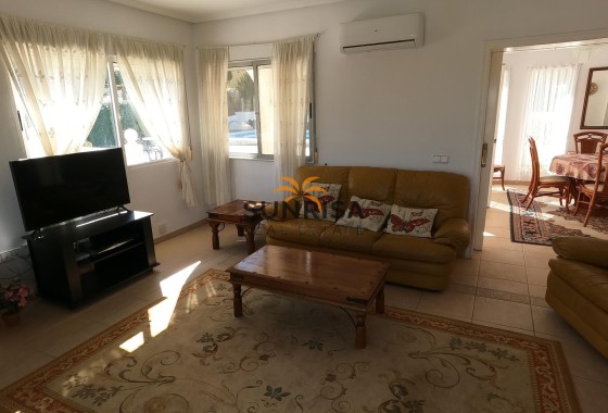 Villa · Herverkoop - Algorfa · Alicante · Spanje
