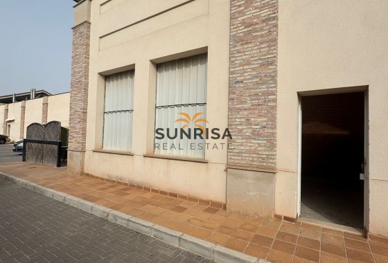 Bedrijfsruimte · Herverkoop - Algorfa · La Finca Golf Resort · Alicante · Spanje