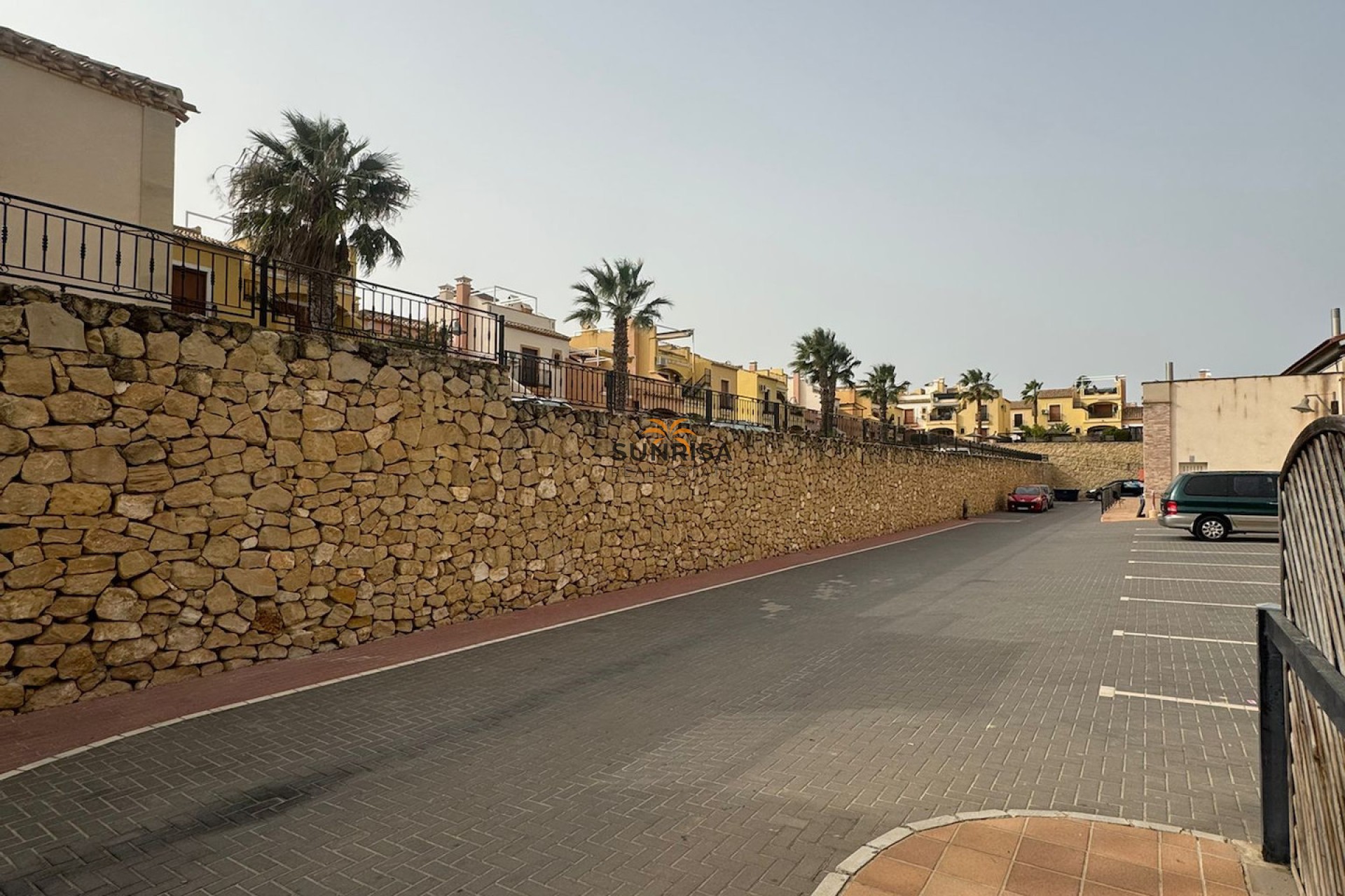 Revente - Locaux commerciaux - Algorfa