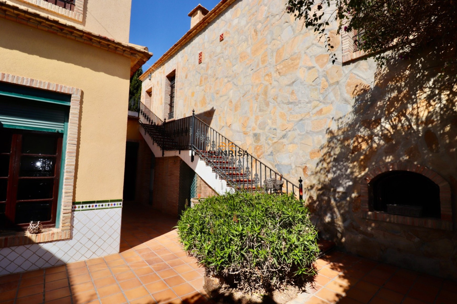 Revente - Maison de campagne - Rojales